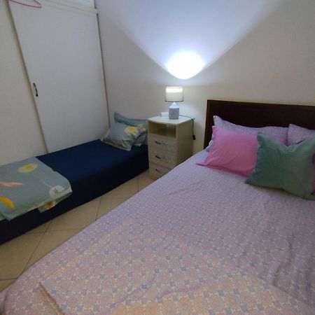 Mendes Family Homestay - B&B In The Heart Of Praia Exterior foto