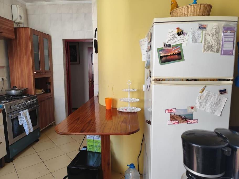 Mendes Family Homestay - B&B In The Heart Of Praia Exterior foto